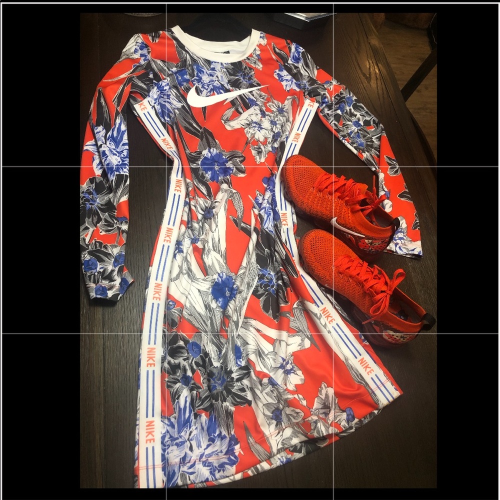 Nike AirMax and dress sz M